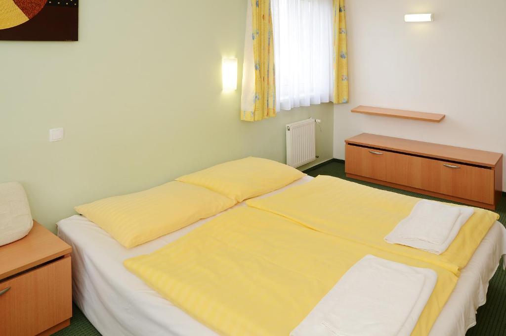 Hotel Imos プラハ 部屋 写真